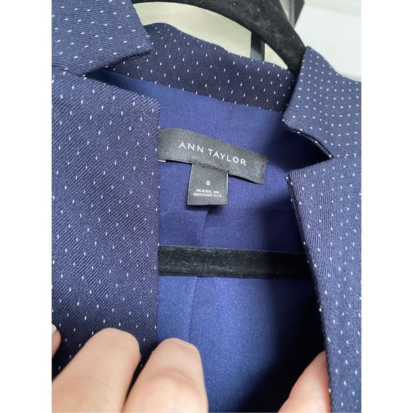 Ann Taylor NWOT Navy Blue White Dot Blazer Jacket, Size 8 - Picture 5 of 10